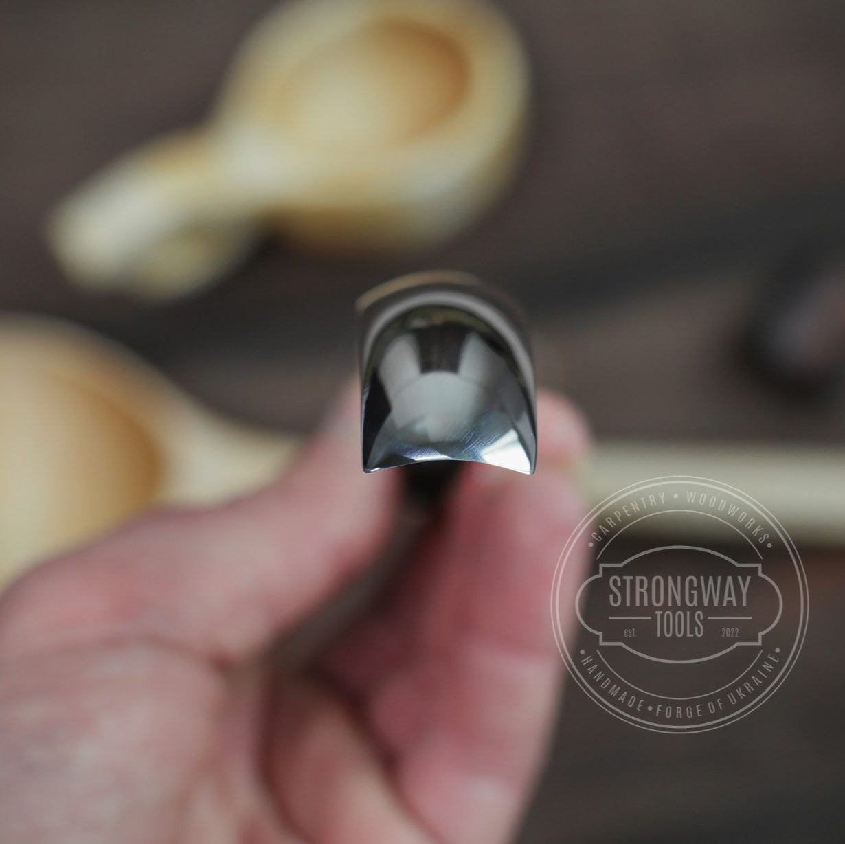 Strongway 15mm Bent Gouge for making kuksa, spoons, bowls - Wood Tamer