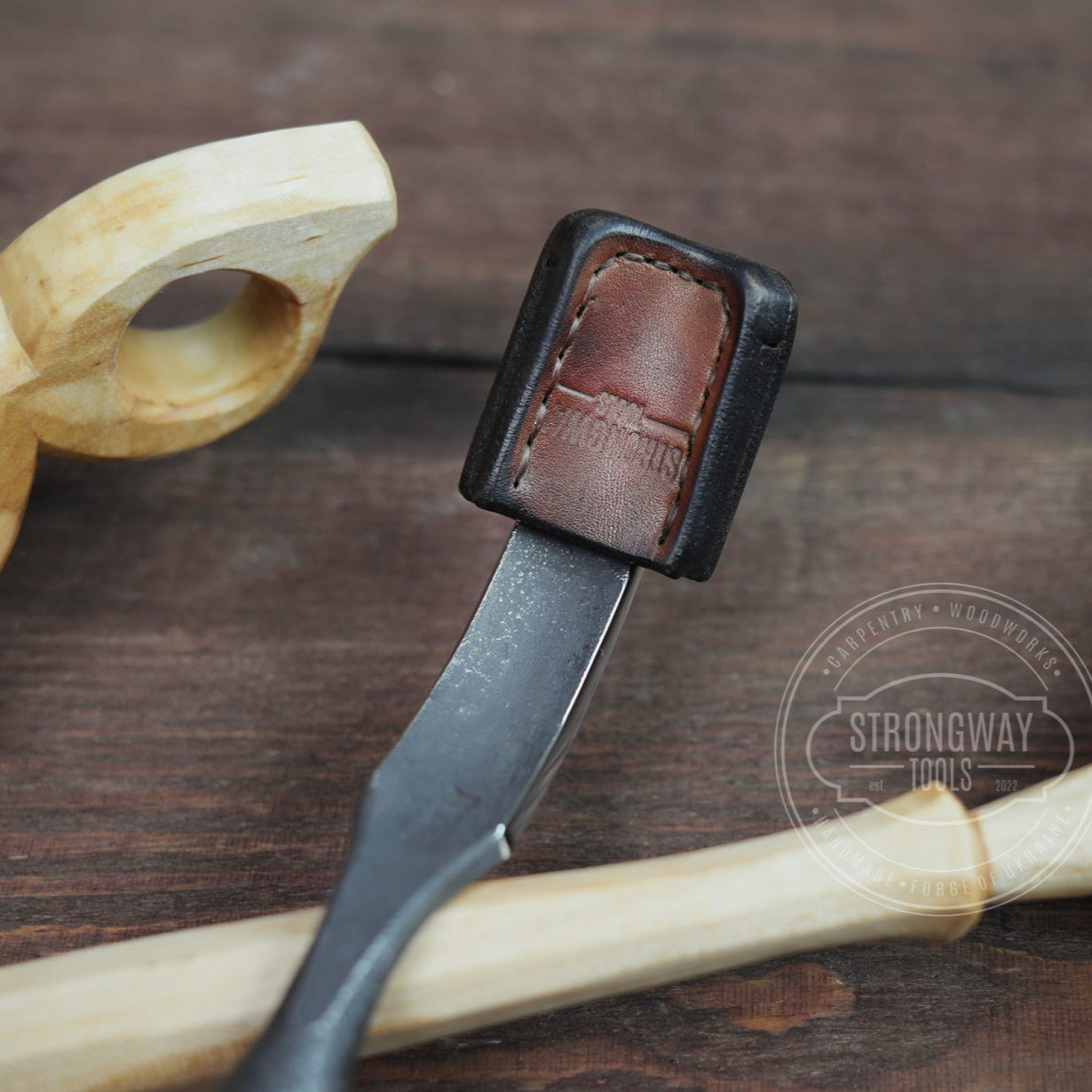 Strongway 15mm Bent Gouge for making kuksa, spoons, bowls - Wood Tamer