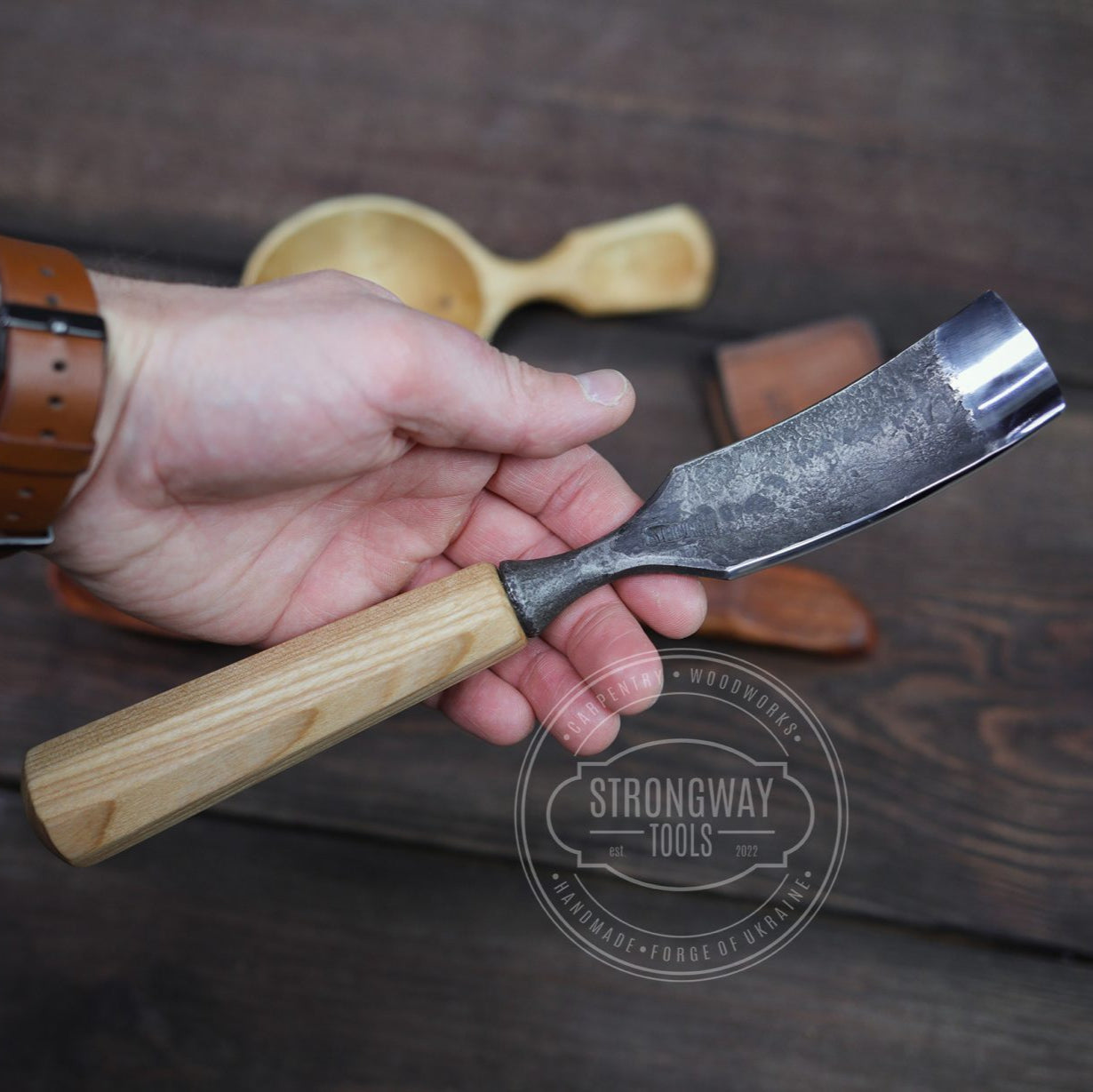 Strongway 30mm Bent Gouge for making kuksa, spoons, bowls - Wood Tamer