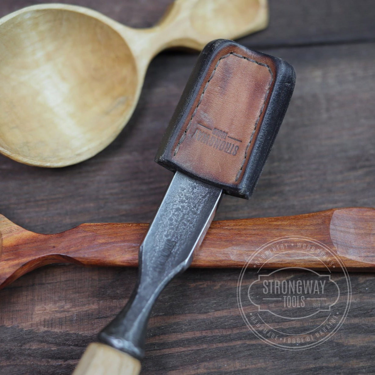 Strongway 25mm Bent Gouge for making kuksa, spoons, bowls - Wood Tamer