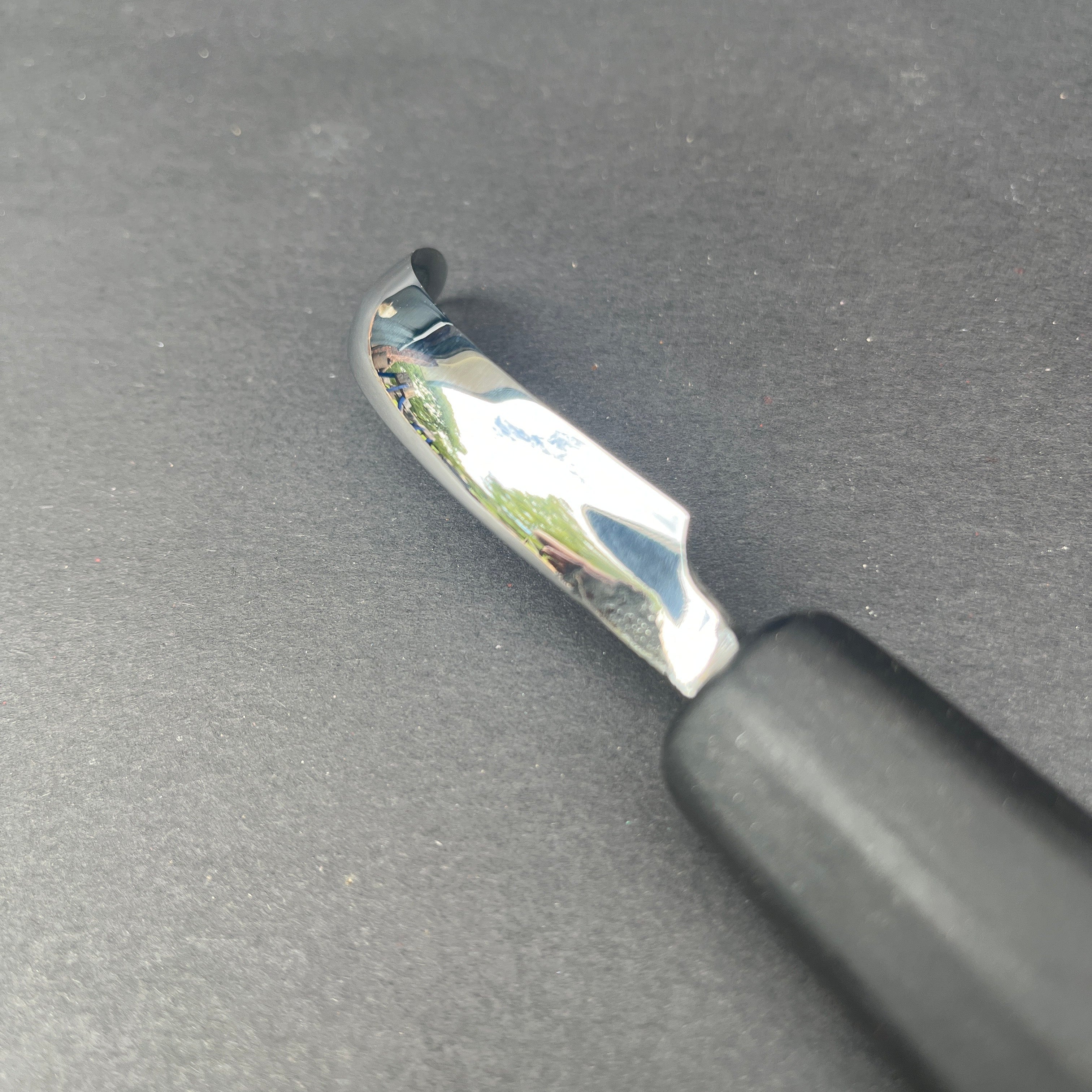 Wood Tamer Hook Knife - Right Hand - Wood Tamer