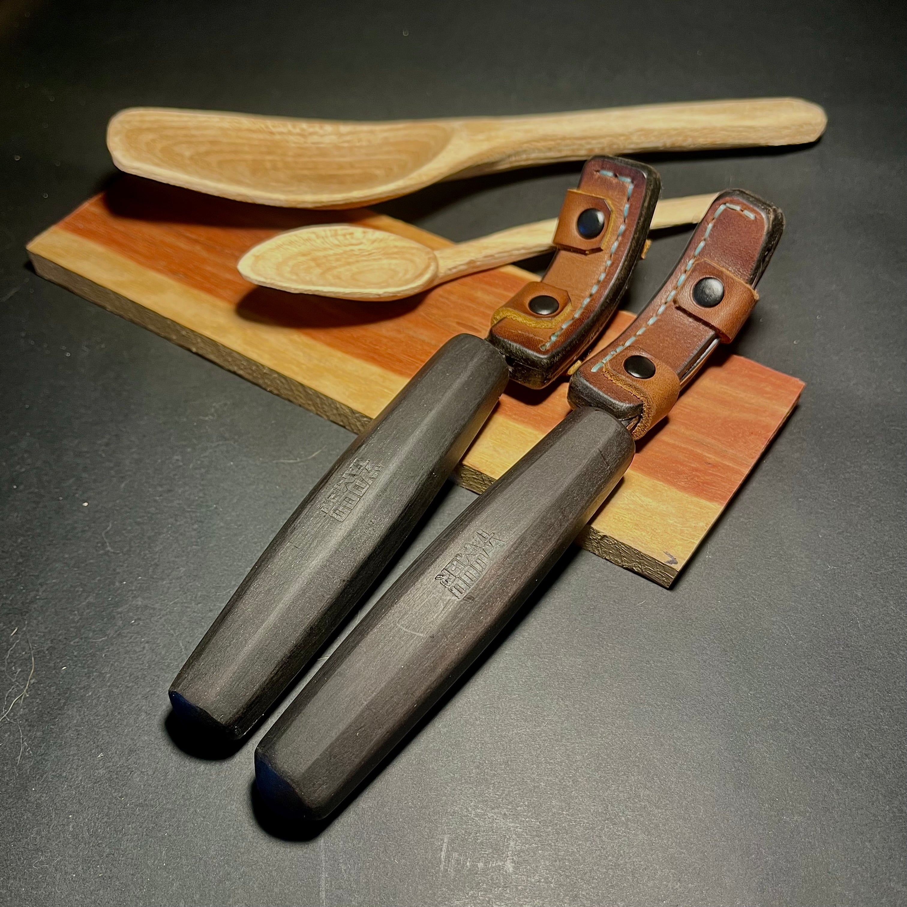 Wood Tamer Hook Knife - Left Hand - Wood Tamer