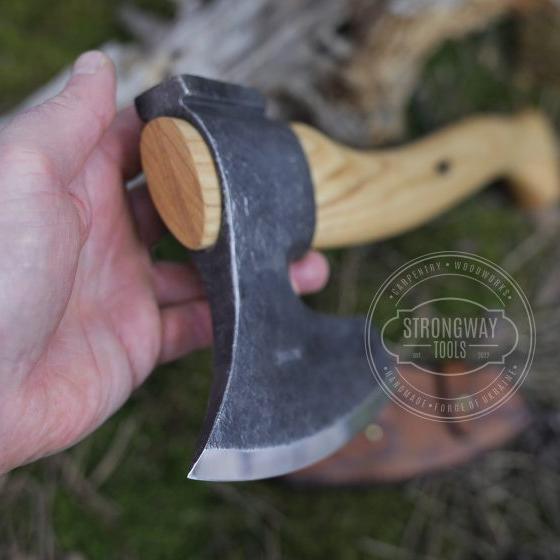 Strongway Finnish Carving Axe 860 - Wood Tamer