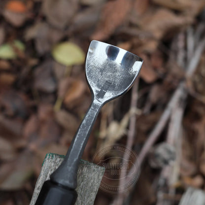Strongway 40mm Long Handle Bent Gouge for making kuksa and bowls - Wood Tamer