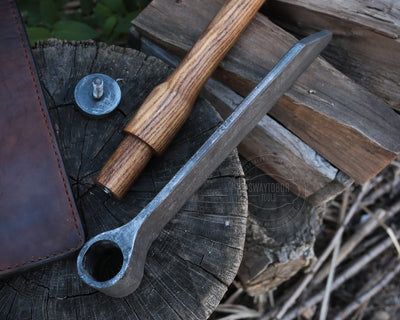 Strongway Hand-Forged Splitting Froe With Two Replaceable Handles - Wood Tamer