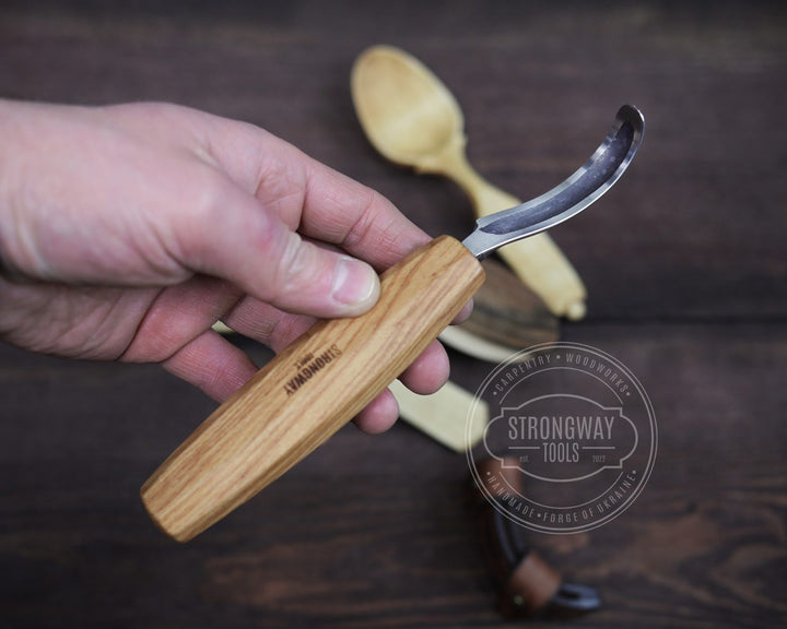 Strongway Hook Knife with Octagonal Handle - Left Hand - Wood Tamer