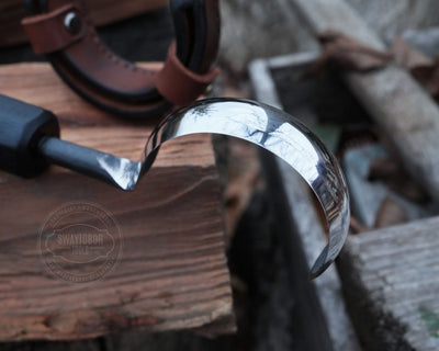 Strongway Hook Knife with Long Octagonal Handle or Twca Cam - Wood Tamer