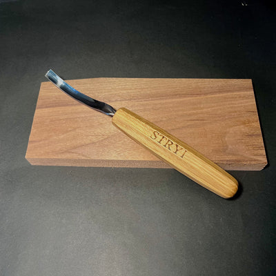 Stryi Gouge long bent chisel 7L - Wood Tamer