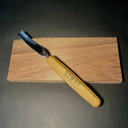 Stryi Long Bent Gouge 8L - Wood Tamer
