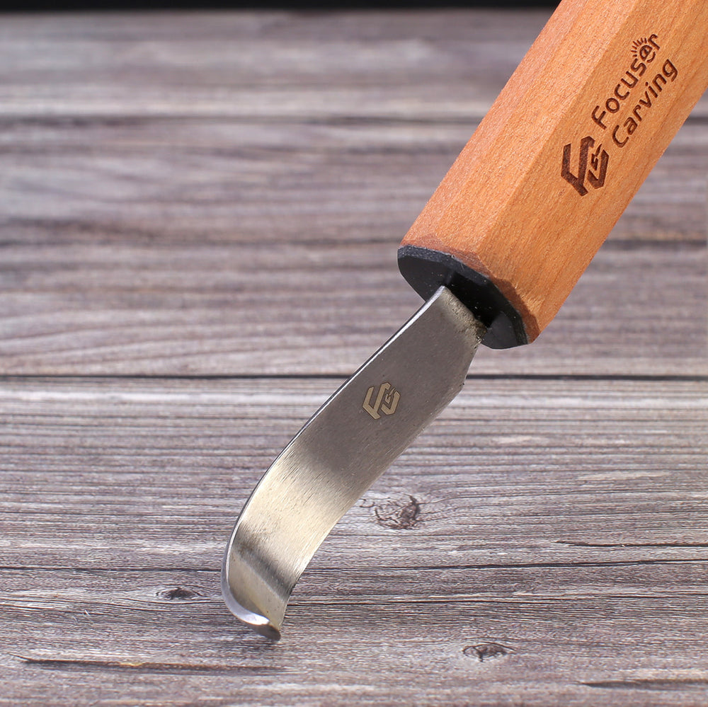 Hook Knives – Wood Tamer